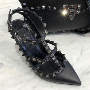 NWT Valentino Rock Stud Leather Heels Size 39 (9)
